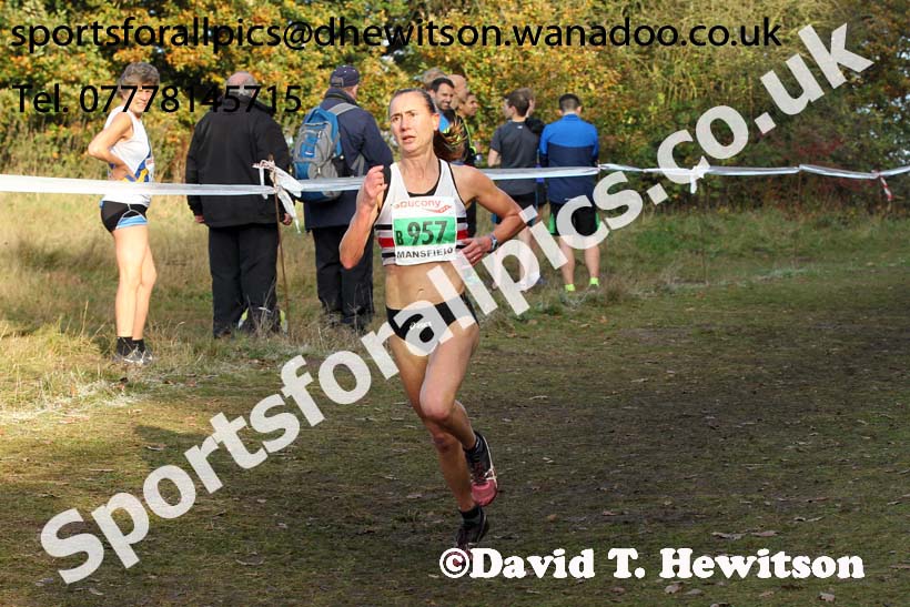 Senior women, National Cross Country Relays, Berry Park, Mansfield. Photo: David T. Hewitson/Sports for All Pics